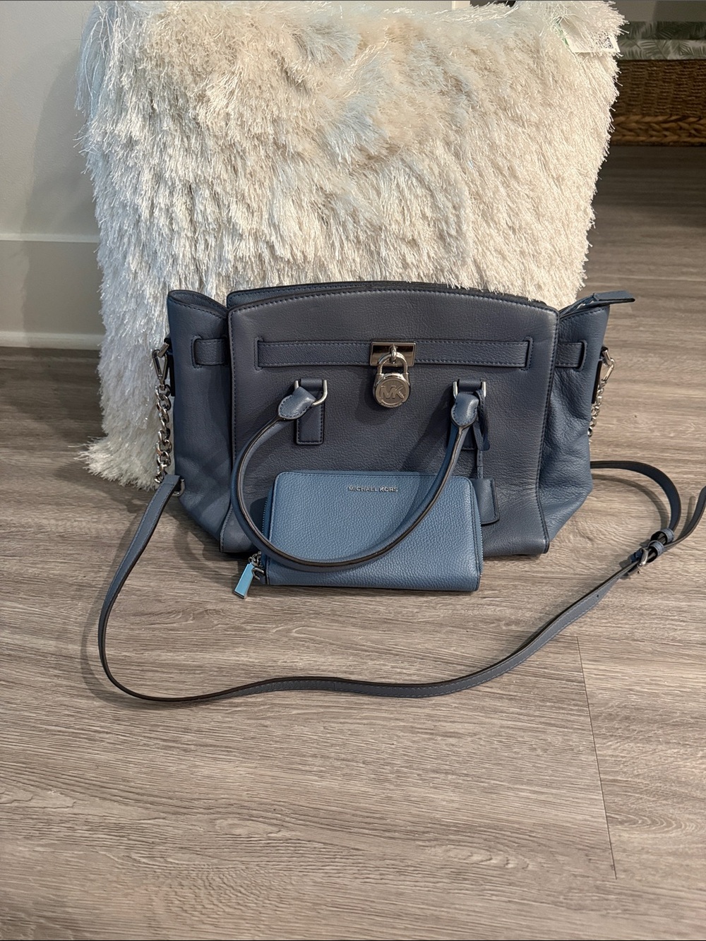 Michael Kors Blue Leather Shoulder Tote with Wallet
